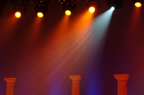 Stage lights with columns